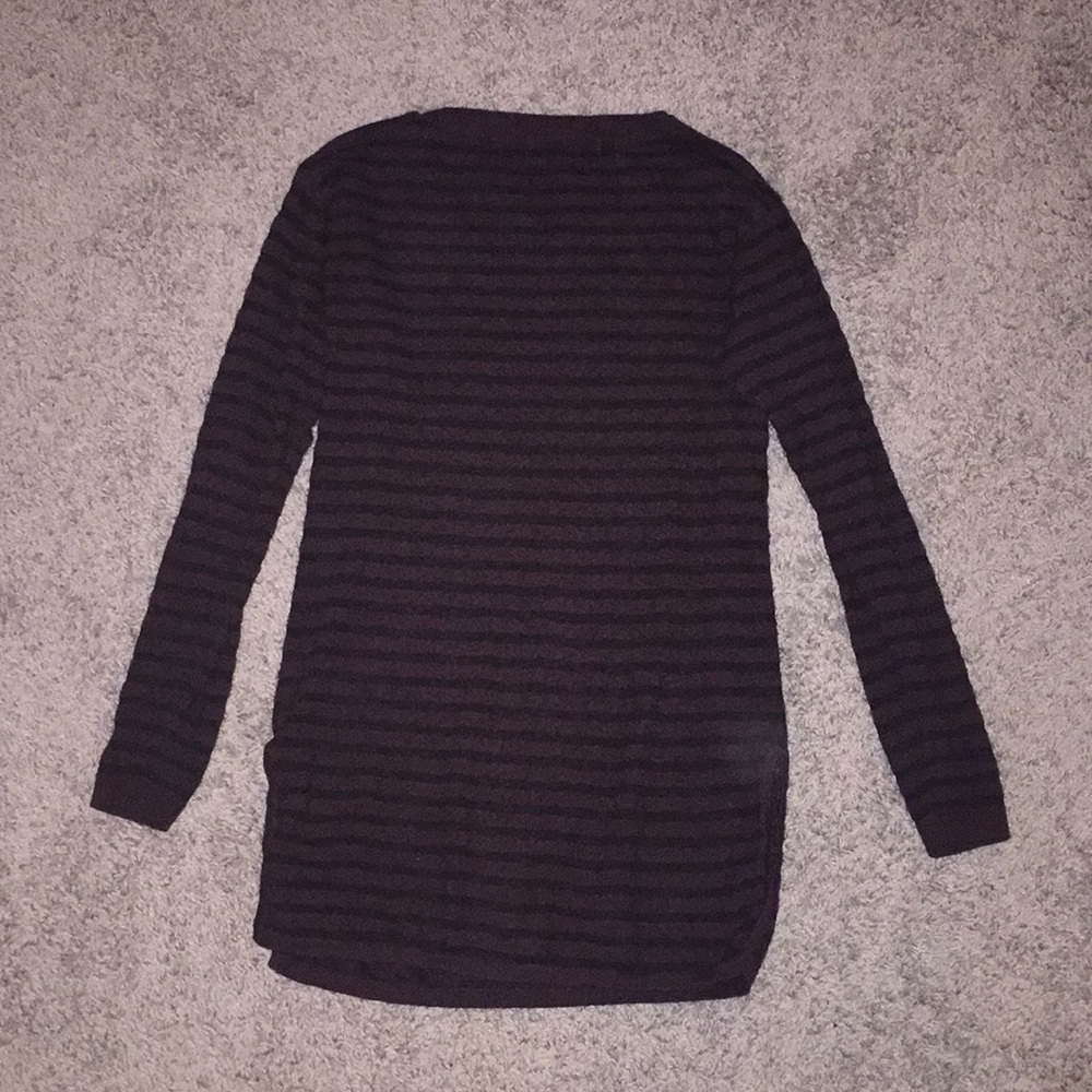 Long sleeved top
